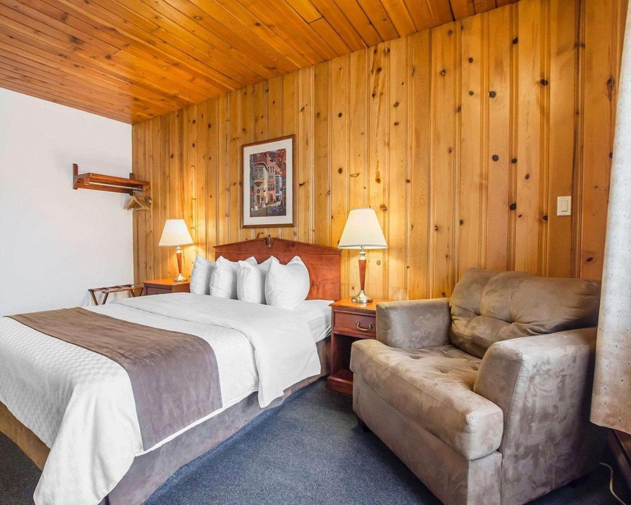Hotel Danube Bleu Forestville Εξωτερικό φωτογραφία